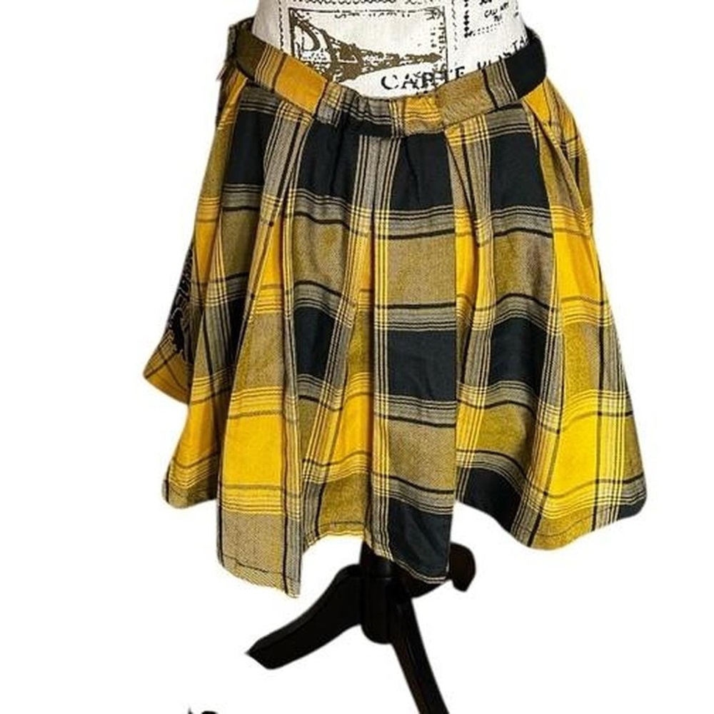 Harry Potter Hufflepuff Plaid Skater Skirt Dark Academia Hogwarts MD Fantasy - Picture 2 of 8